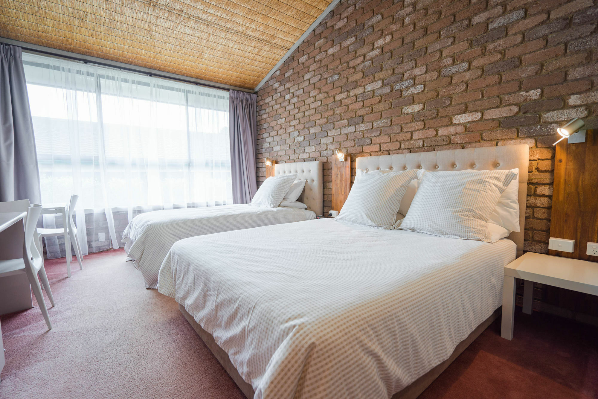 Farnham Court Motel And Restaurant Morwell Eksteriør bilde